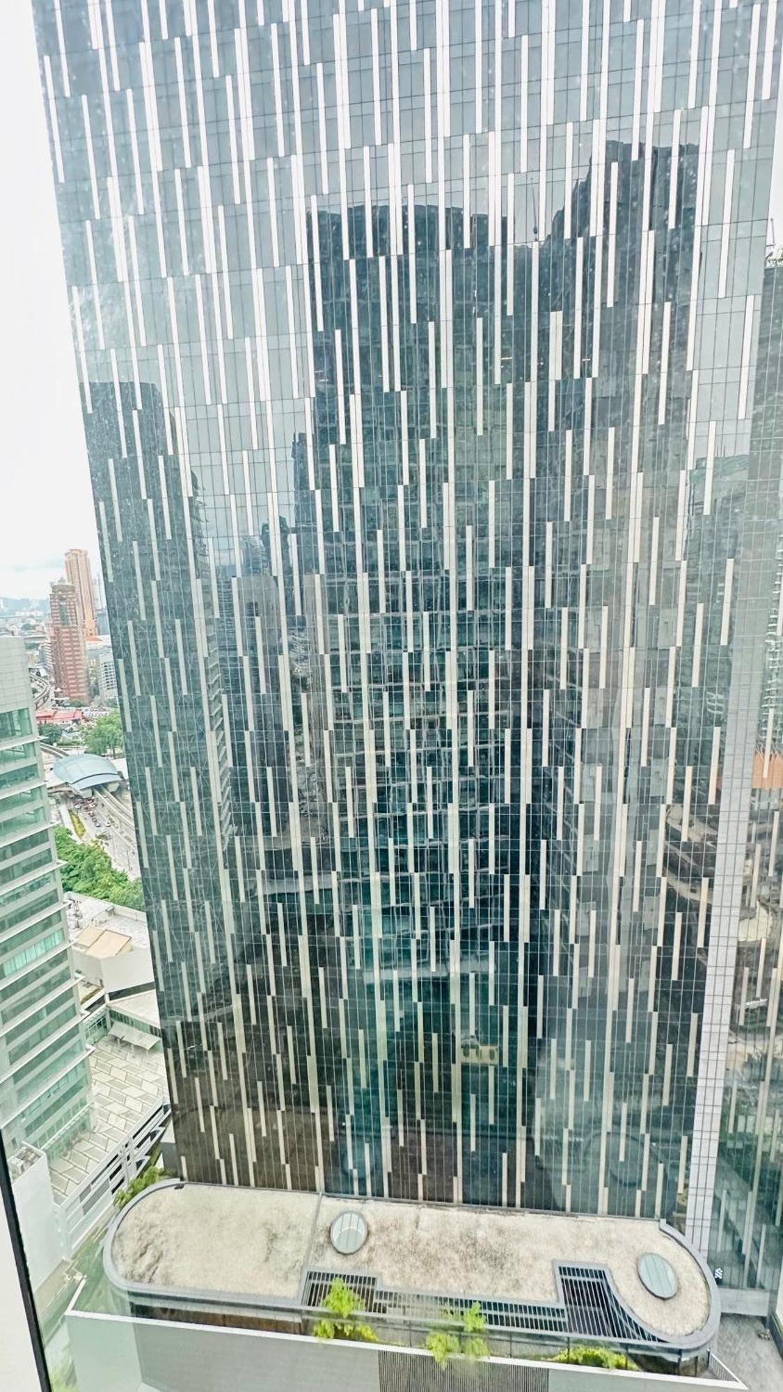 קואלה לומפור Soho Suites Klcc By Angel מראה חיצוני תמונה